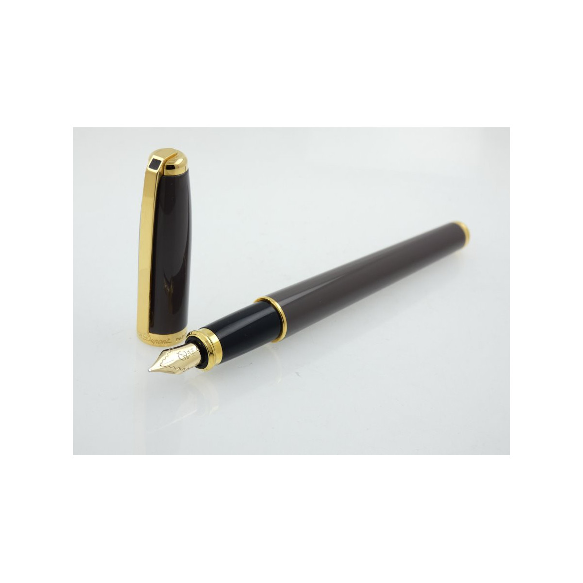 Pluma ST Dupont Fidelio Laque Galet