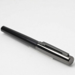 Pluma Hugo Boss Minimal Dark Chrome