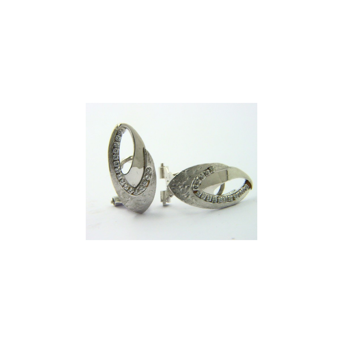 Pendientes oro blanco 750 con circonitas