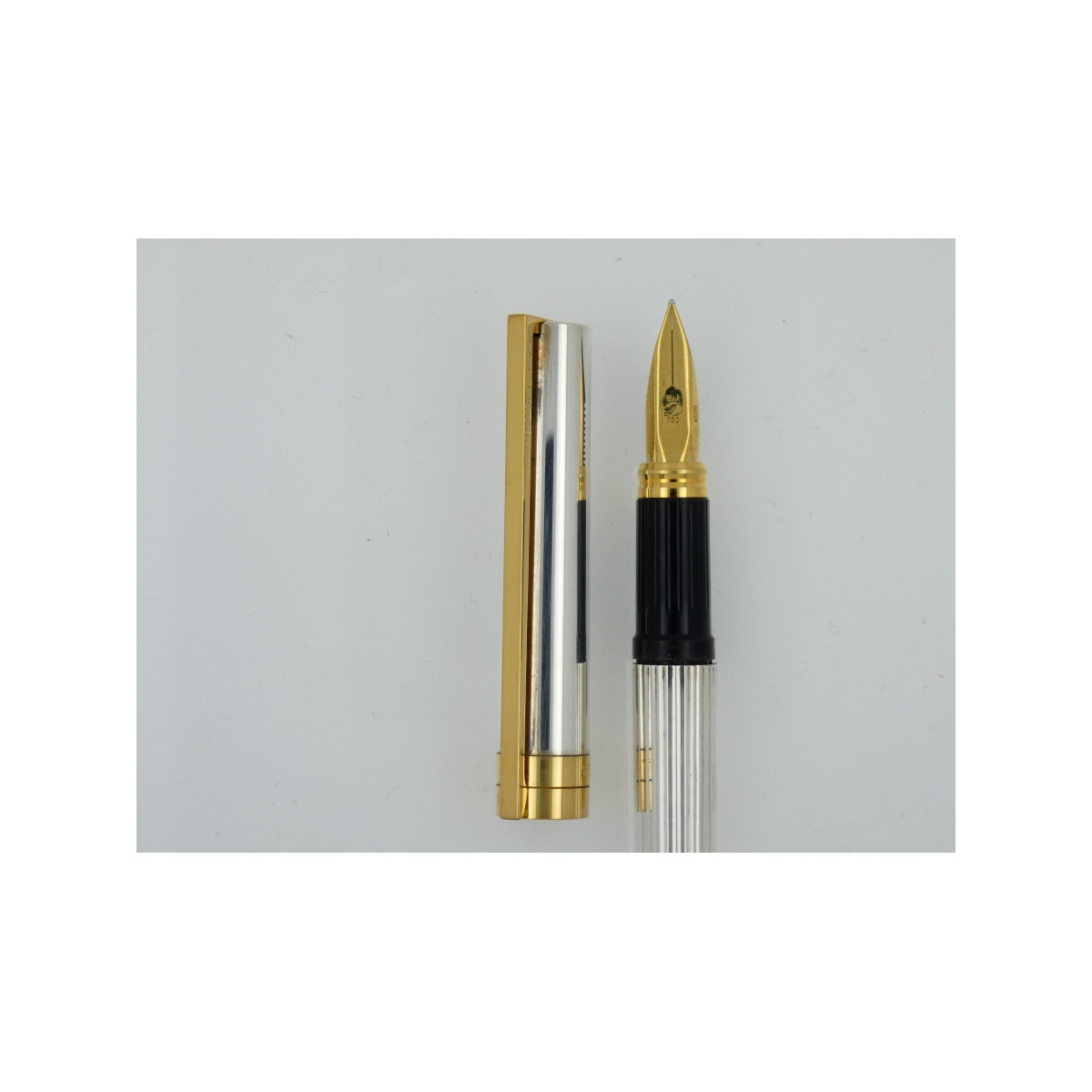 Pluma ST Dupont Linea 2 Plaque Argent et Or