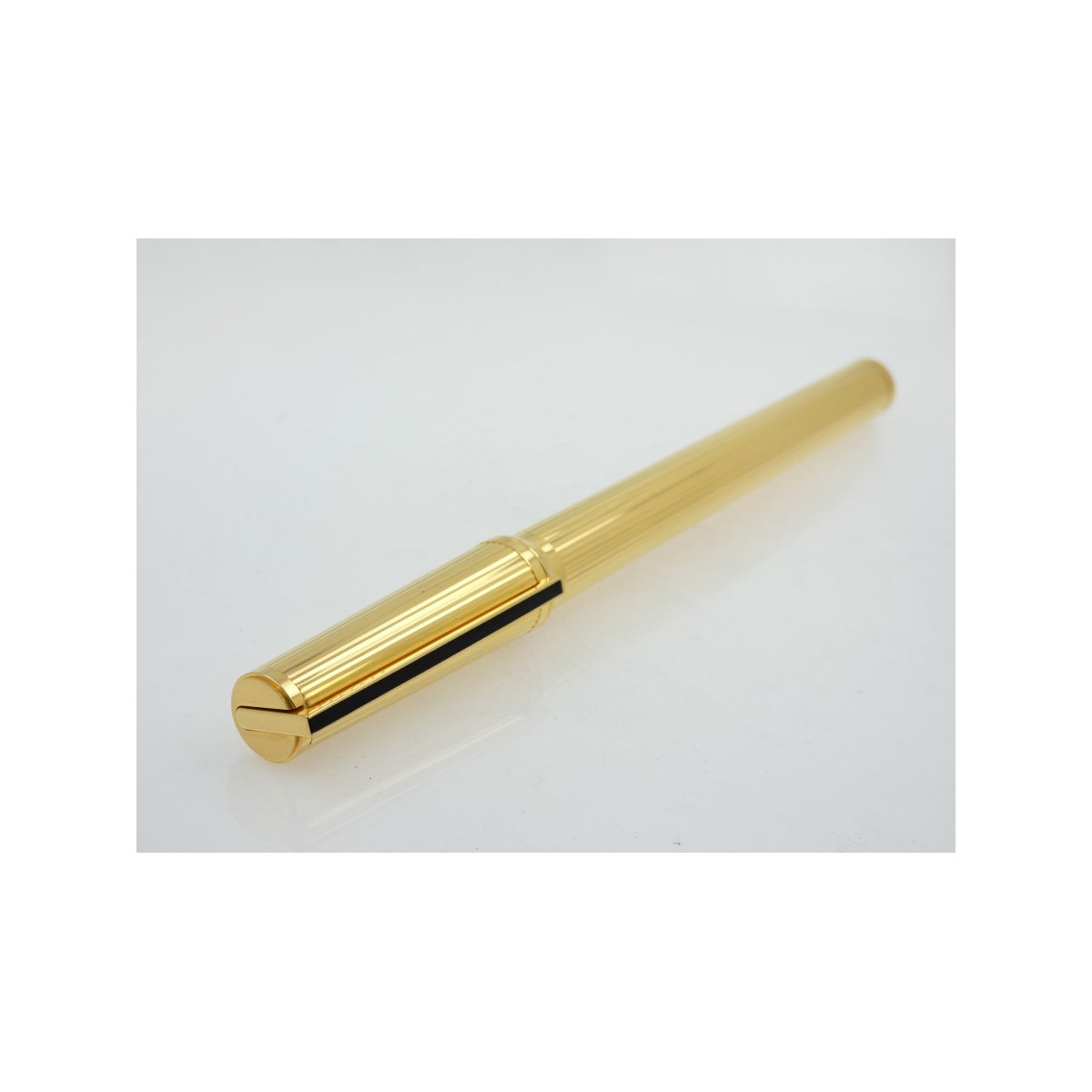 Pluma ST Dupont Montparnasse Plaque Or