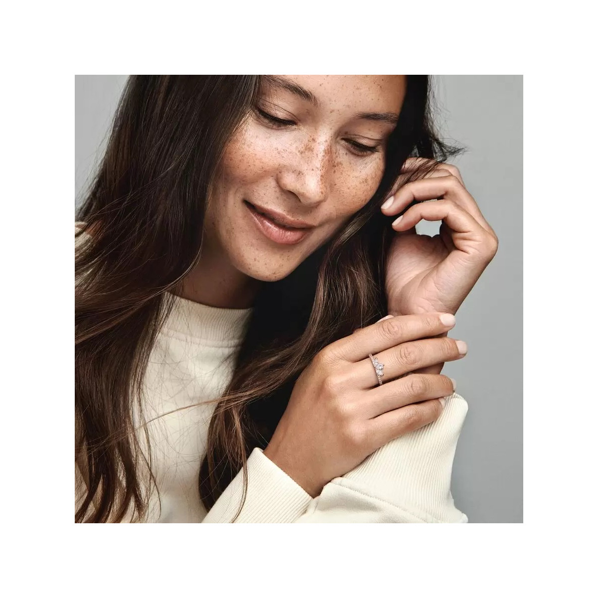 Anillo Pandora Rosé Herbario Brillante talla 54