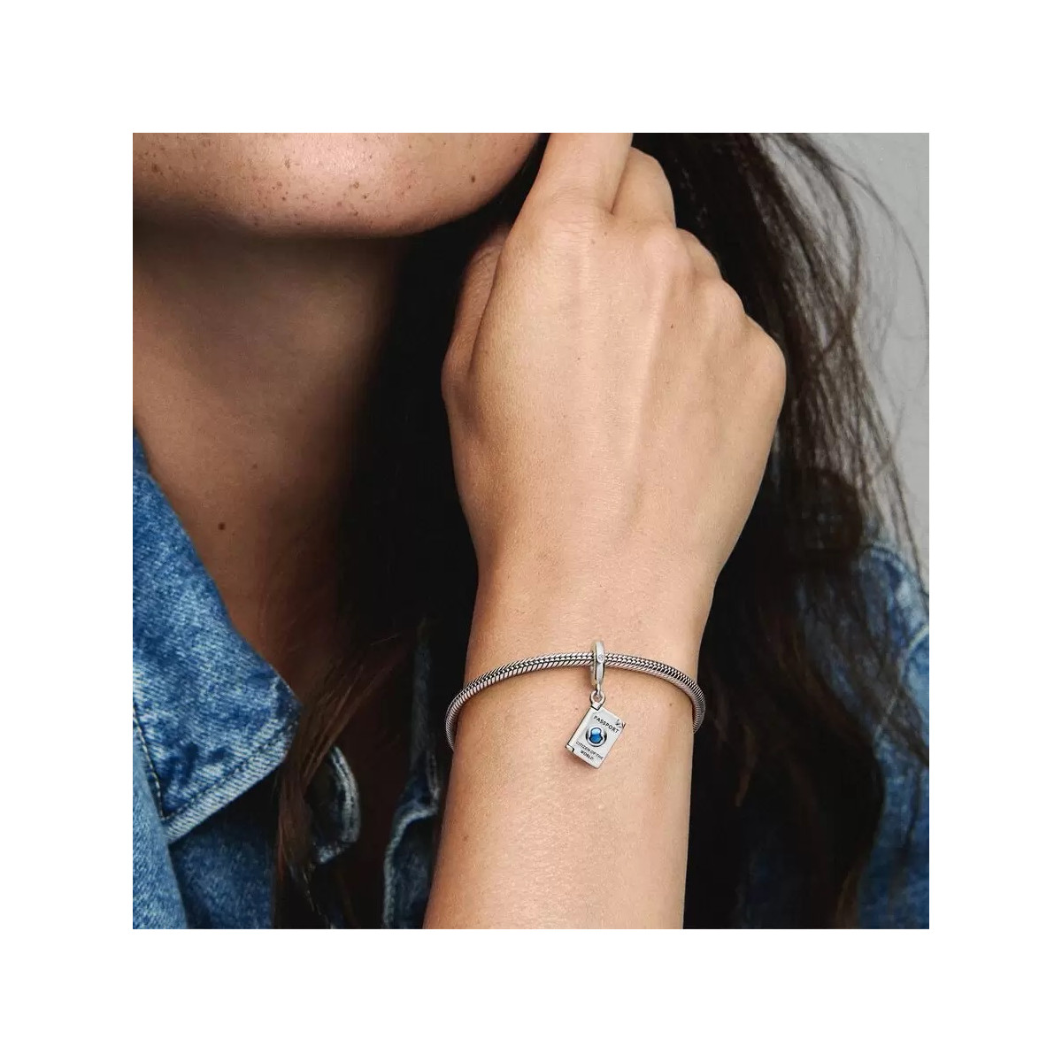 Abalorio Pandora Moments plata 925 Colgante Pasaporte