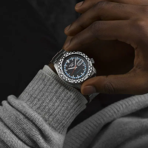 Reloj Seiko 5 Edición Especial Rally Diver azul Auto 42mm