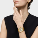 Reloj analógico con brazalete grabado de acero dorado Lit