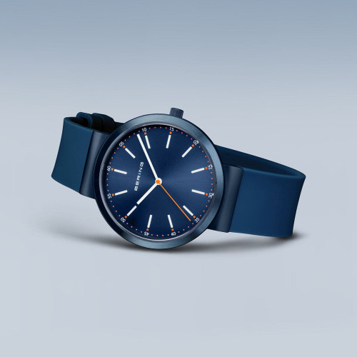 Reloj Bering Classic 41mm correa silicona azul y naranja