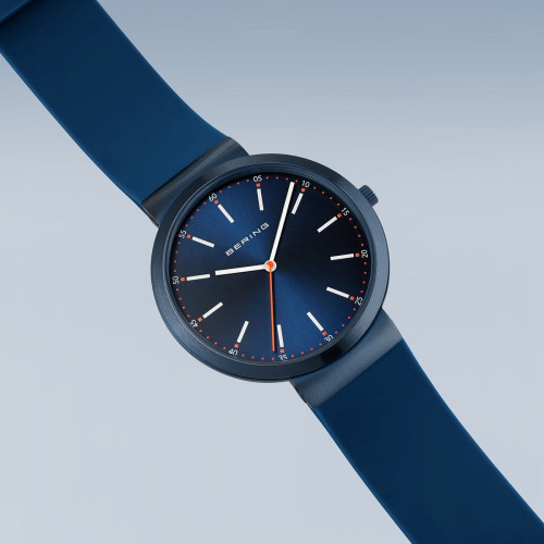 Reloj Bering Classic 41mm correa silicona azul y naranja