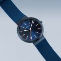 Reloj Bering Classic 41mm correa silicona azul y naranja
