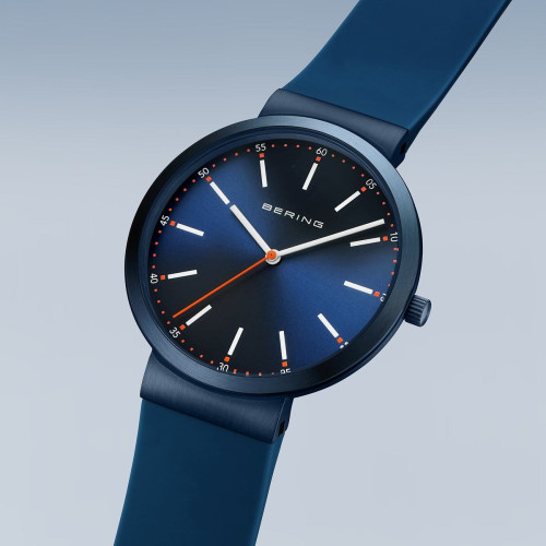 Reloj Bering Classic 41mm correa silicona azul y naranja