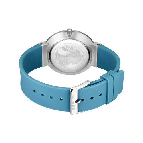 Reloj Bering Classic 41mm correa silicona azul cielo