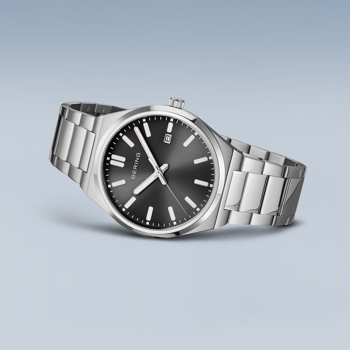 Reloj Bering Classic acero esfera negra 39mm