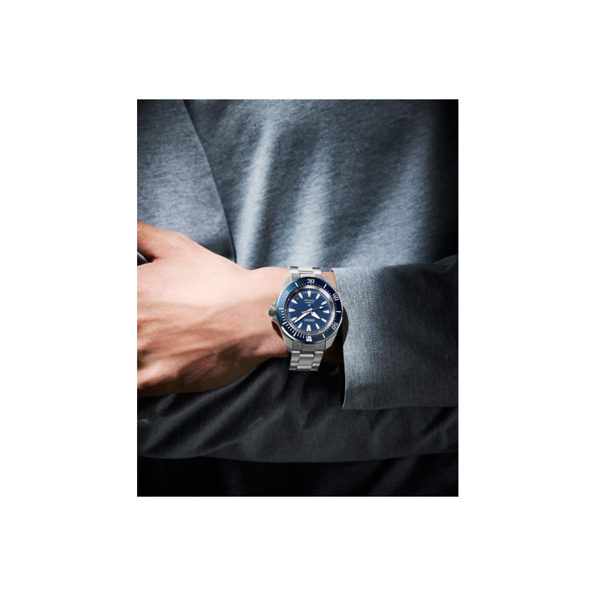 Reloj Seiko Prospex Samurai Diver 41,7mm esfera azul
