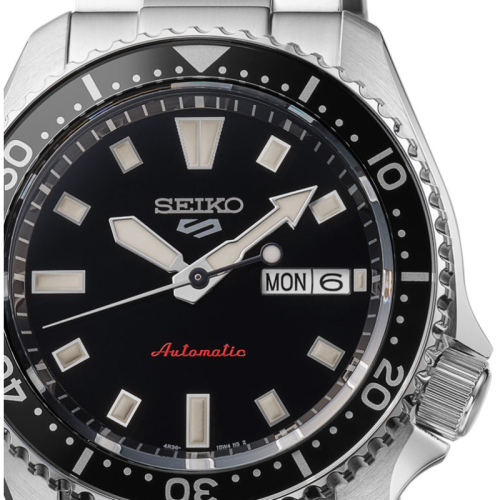 Reloj Seiko 5 Sports SKX Street Style esf negra 42.5mm