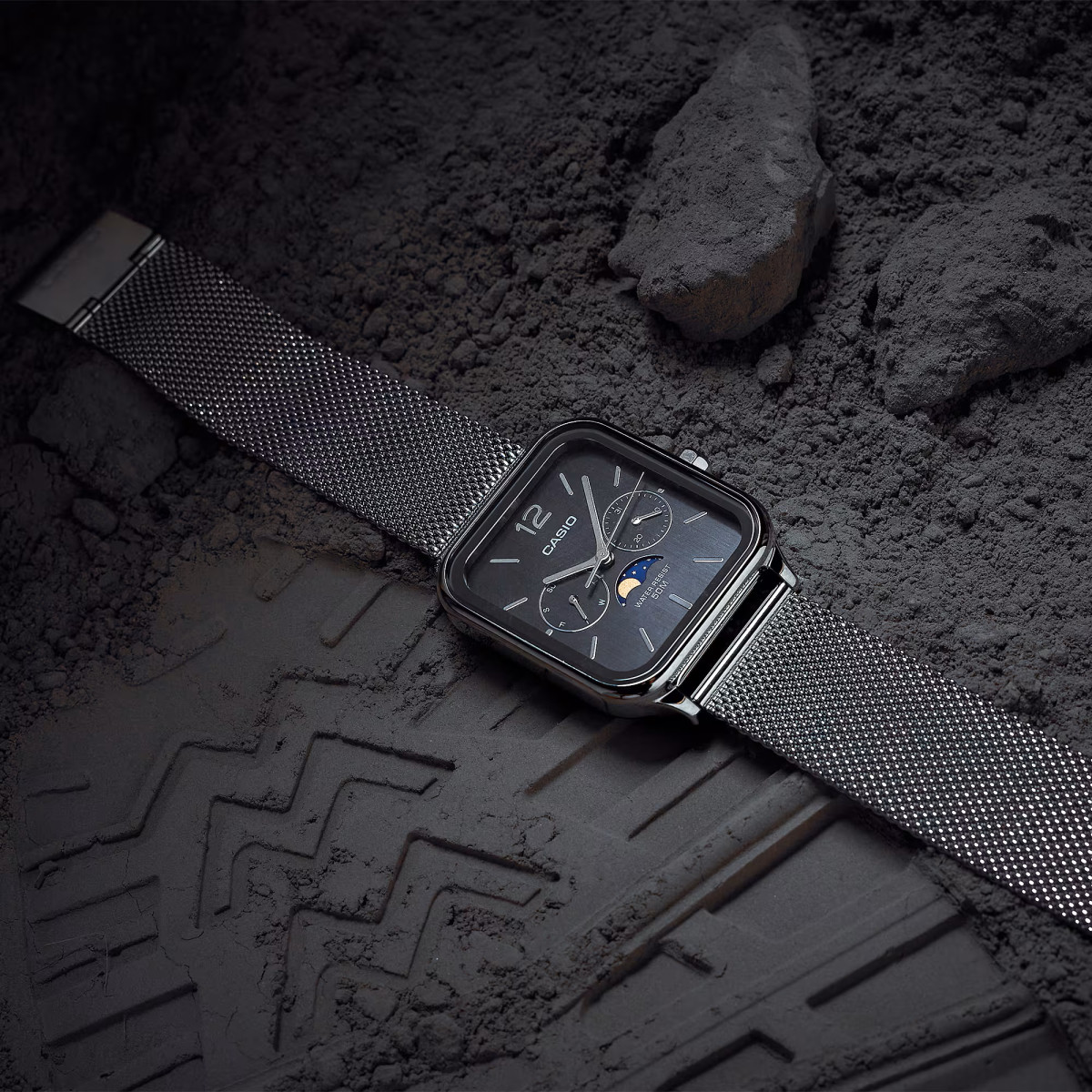 Reloj Casio Collection Multifunción con fase lunar