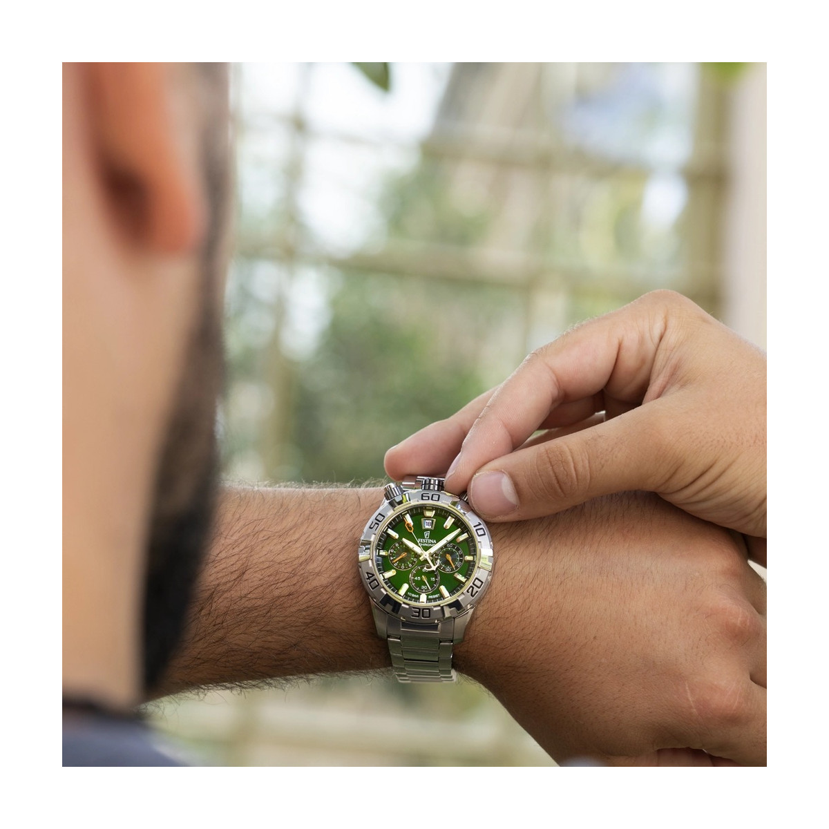 Reloj Festina Crono Bullhead esfera verde 45mm