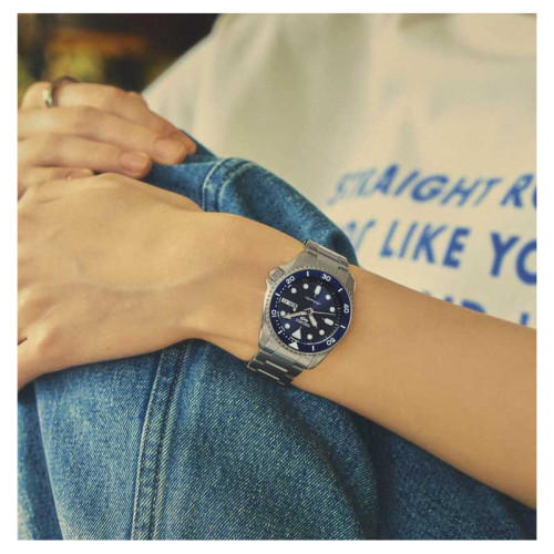 Reloj Seiko 5 Sports SKX Sports Style 38mm azul