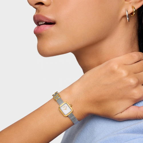 Reloj Tous analógico con brazalete de acero con motivo, acero dorado y esfera de nácar ICON TIME CHARMS