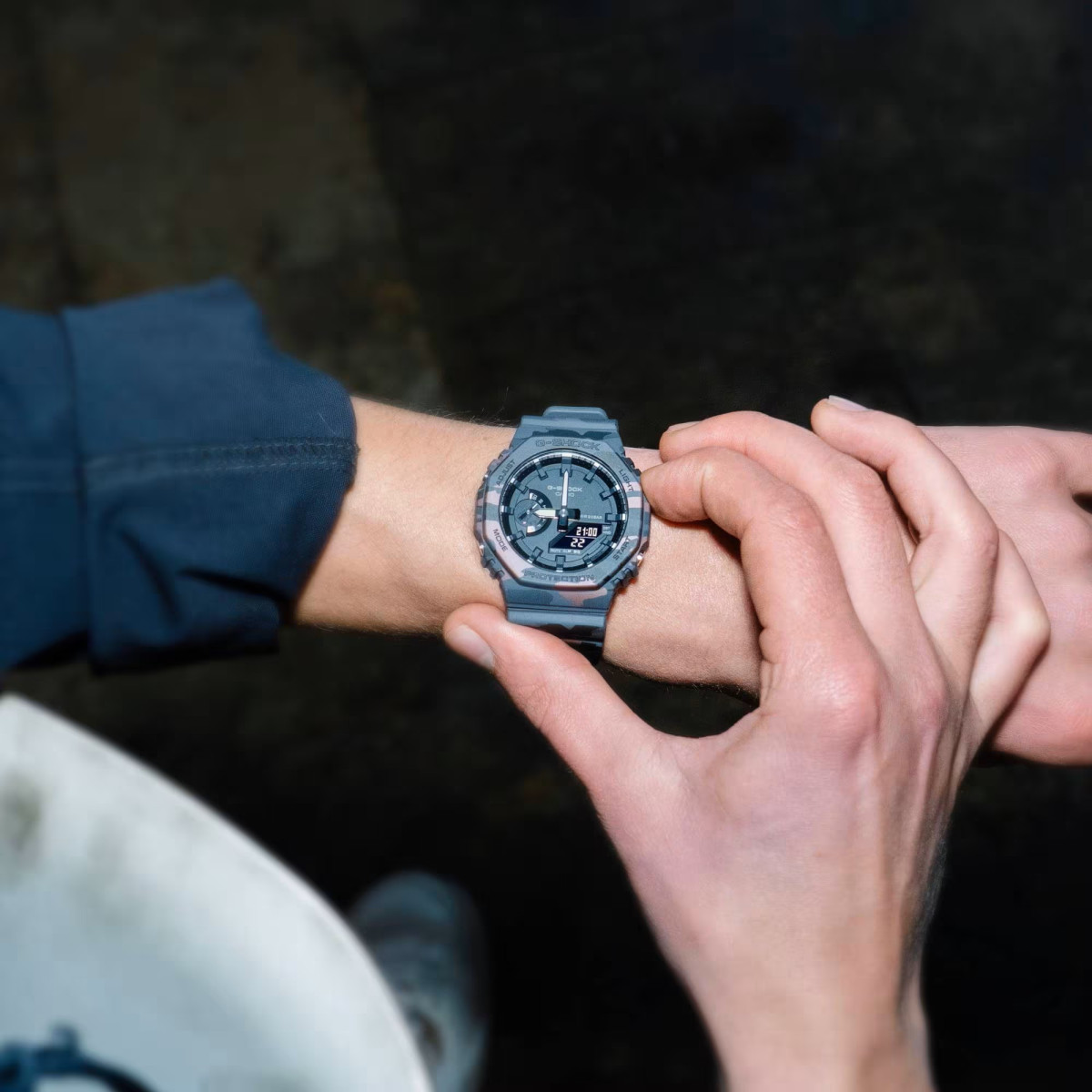 Reloj Casio G-Shock Basic Series GA-2100-