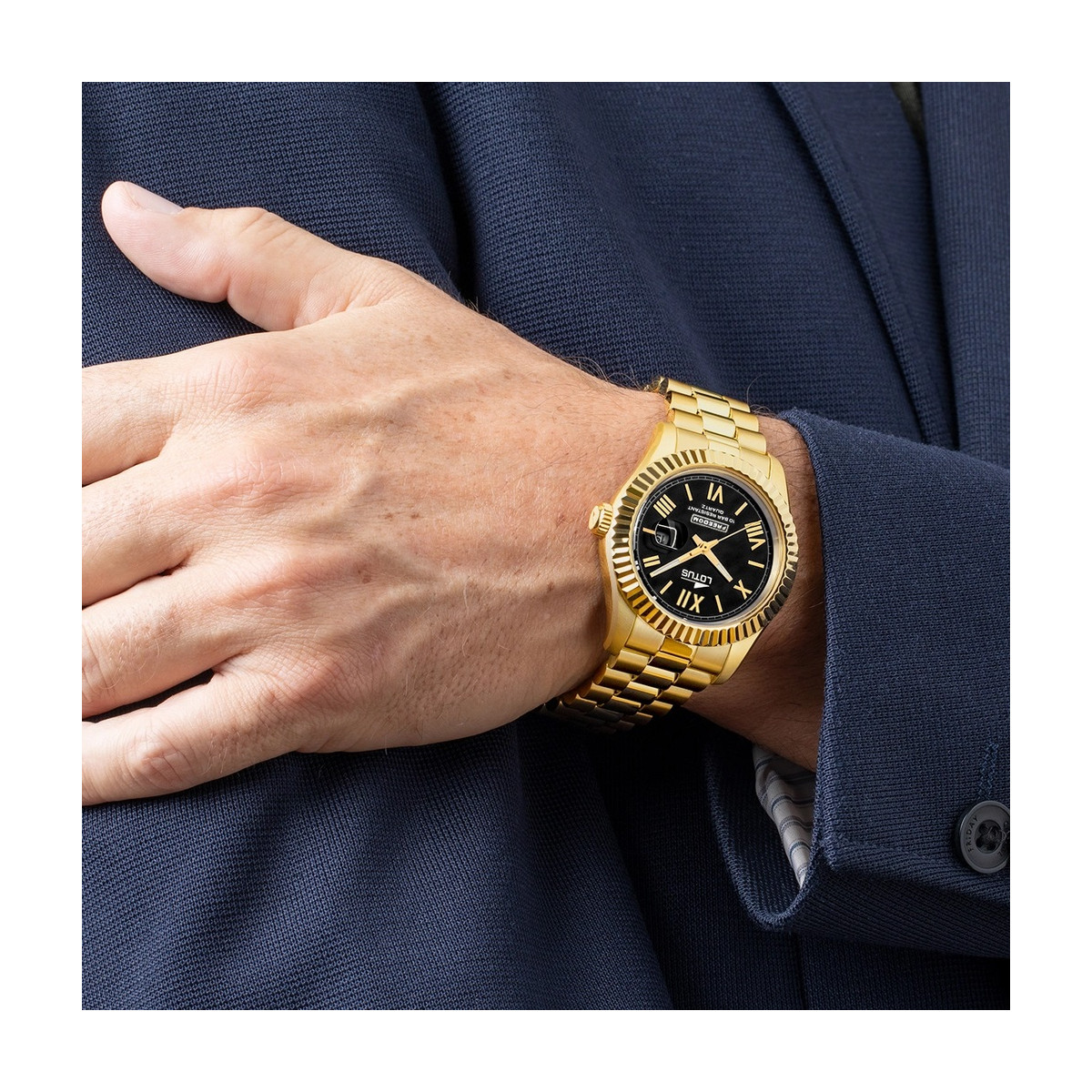 Reloj Lotus para hombre acero IP dorado 41.2mm esfera negra