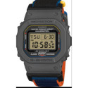 Reloj Casio G-Shock Basic Series correa textil  azul, negro y rojo