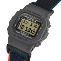 Reloj Casio G-Shock Basic Series correa textil  azul, negro y rojo