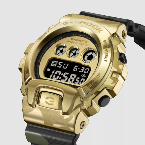 Reloj Casio G-Shock Superior Series caja dorada y correa silicona camuflaje
