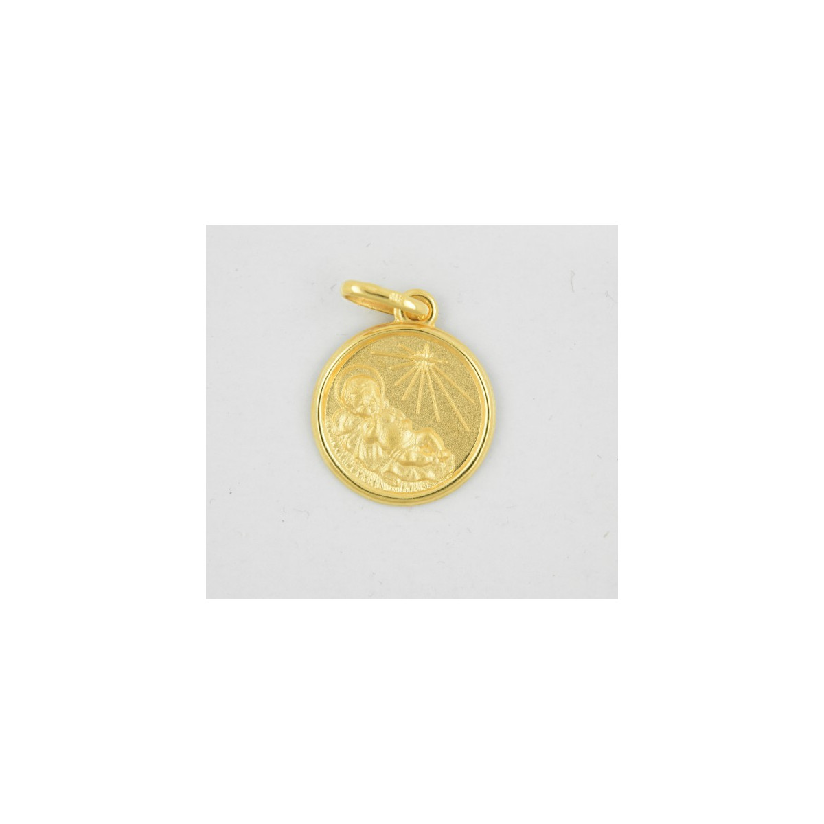 Medalla oro 750 Niño entre Pajas